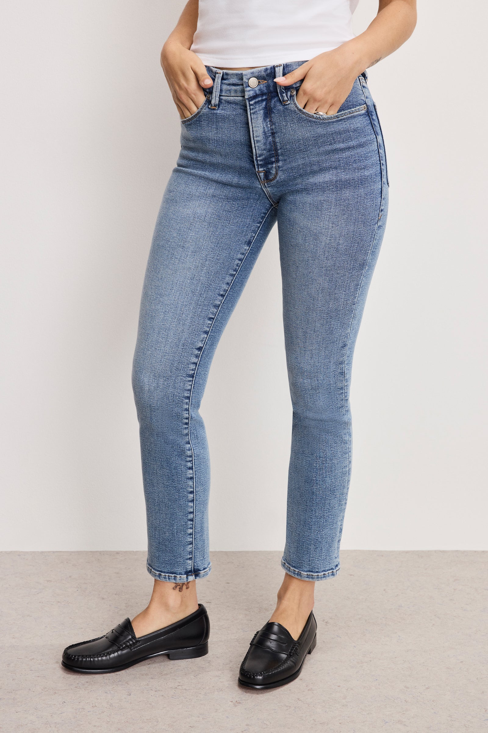 GOOD LEGS STRAIGHT JEANS | INDIGO988