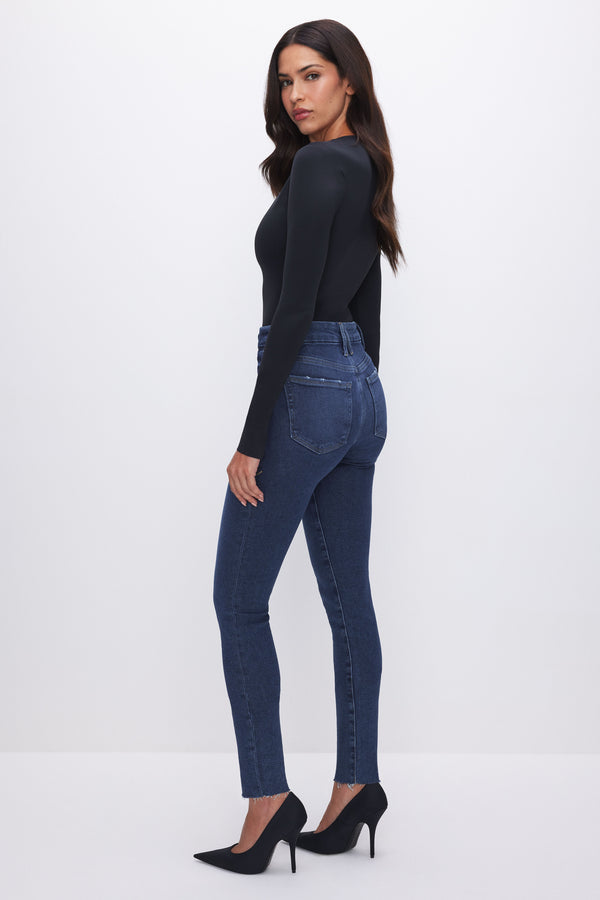 model: Size 0 |