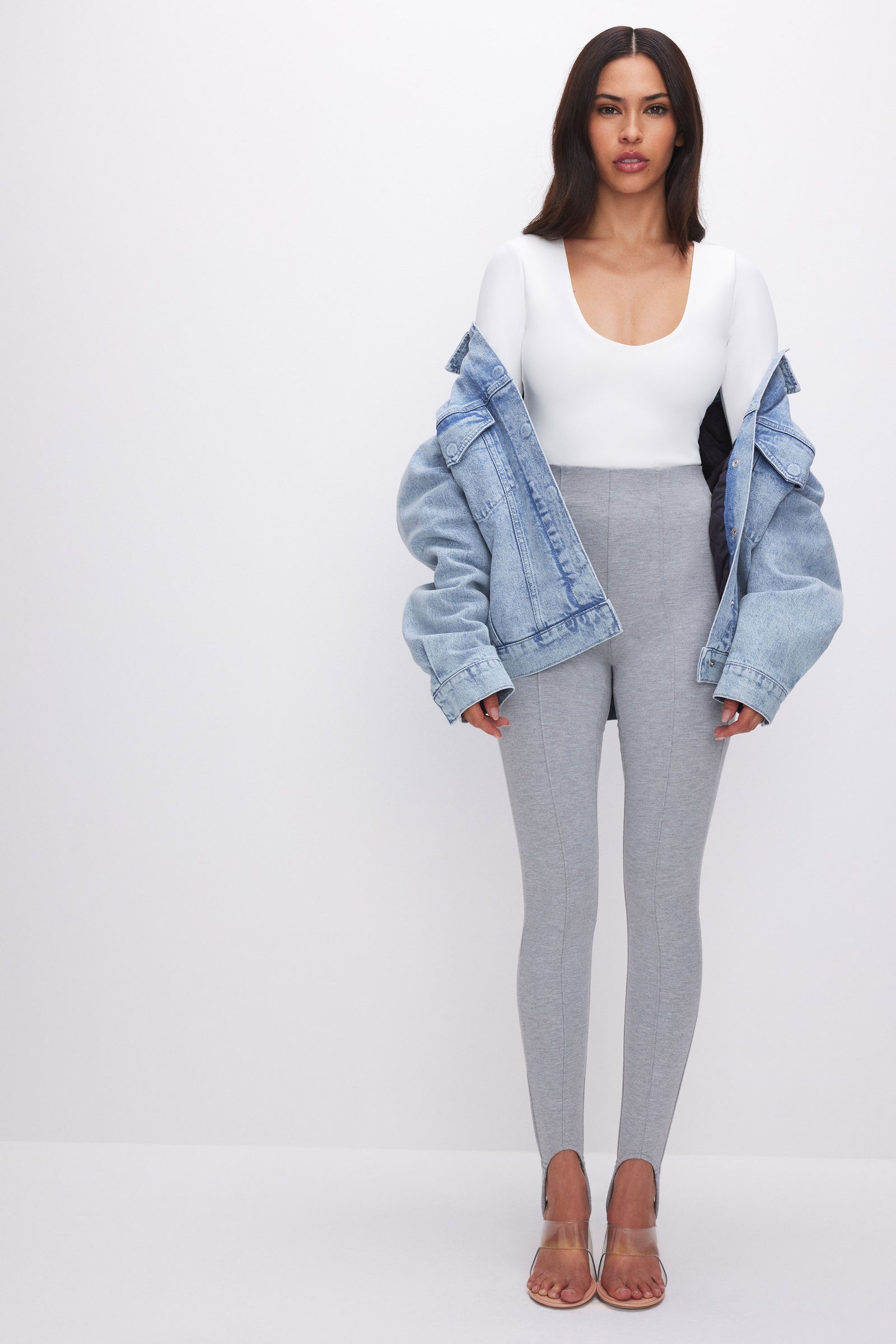 model: Size 0 |
