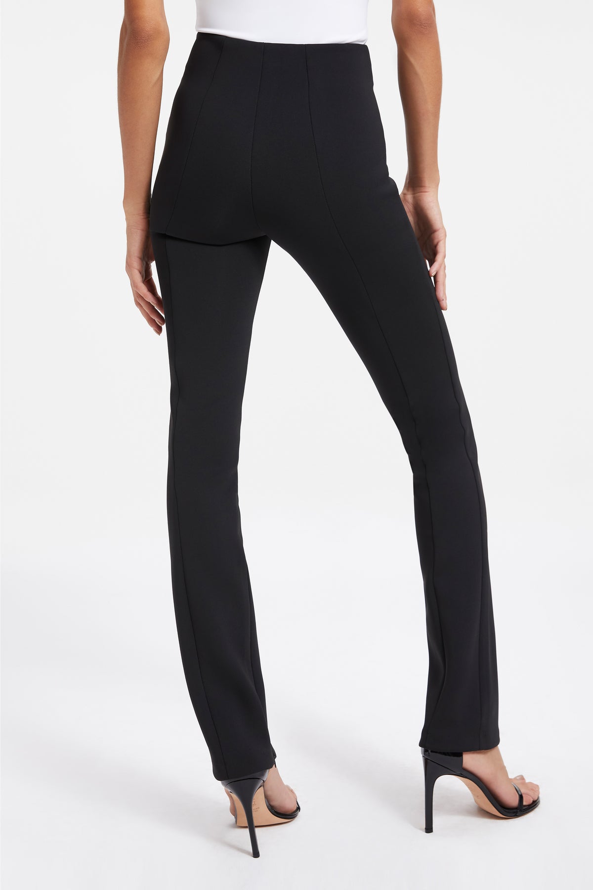 model: Size 0 |